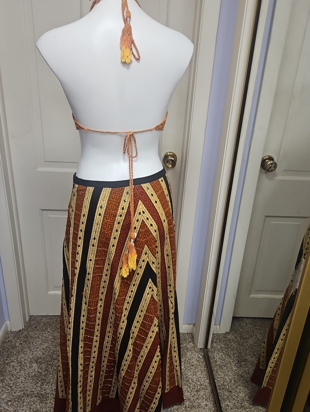 Willi Smith Amazing Sequin Autumn Maxi Skirt